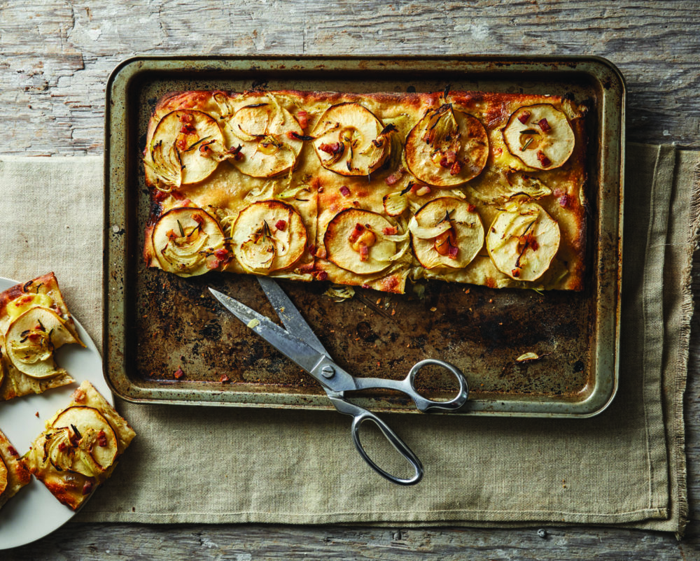 Apple Fennel Pizza