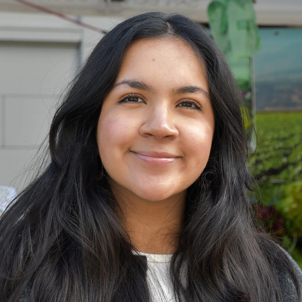 Headshot of Nesley Rojo